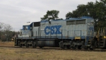 CSX 2402 runs the wye 